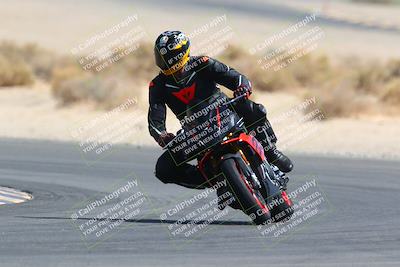 media/Mar-28-2022-Superbike Trackdays (Mon) [[b8603d0f67]]/Open Track Time/Turn 16/